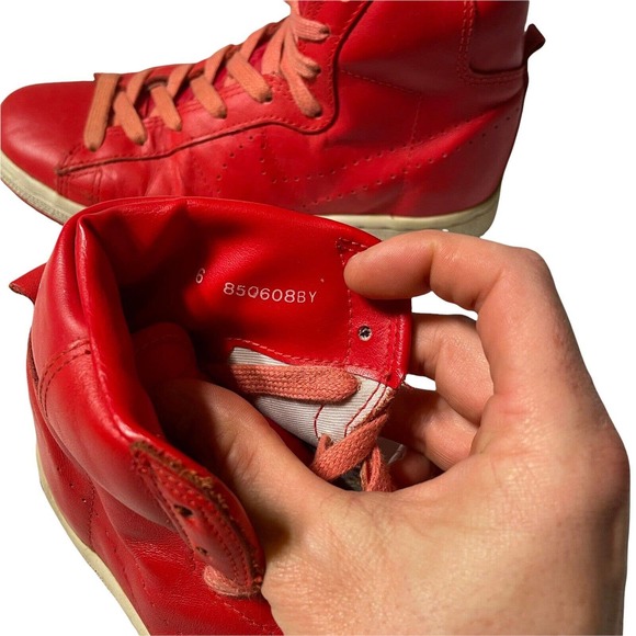 Vintage Nike 1985 Penetrator OG Hi Top Sneaker Size 6‎ Red main image 8